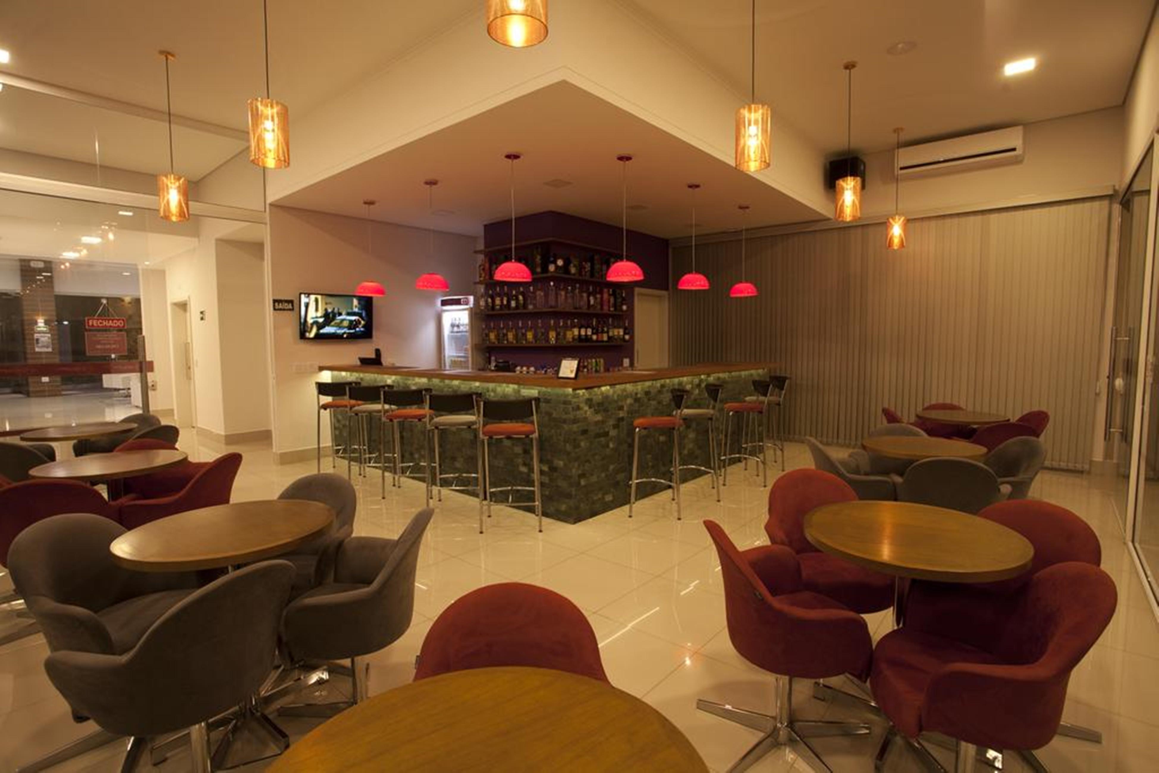 Portal Hotel 莫吉米林 外观 照片