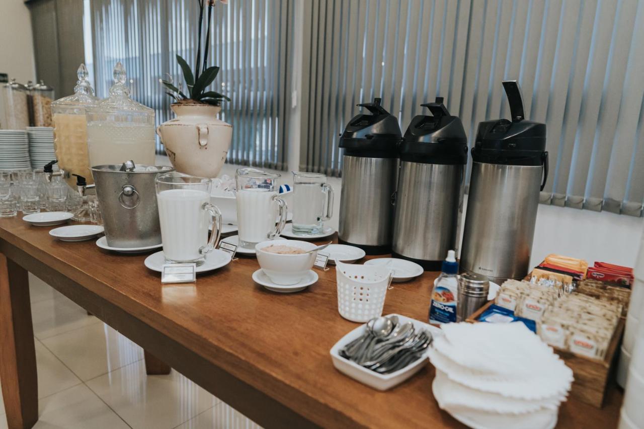 Portal Hotel 莫吉米林 外观 照片