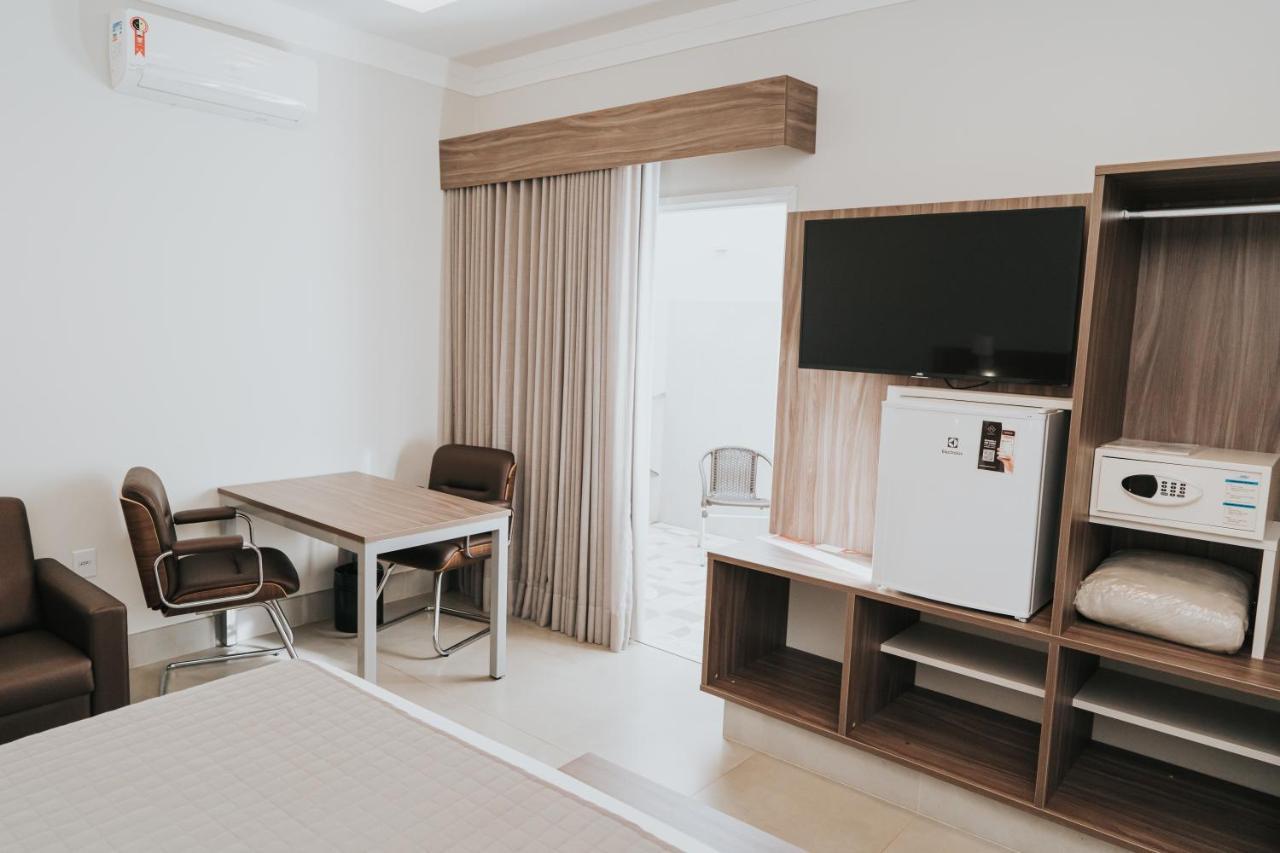 Portal Hotel 莫吉米林 外观 照片